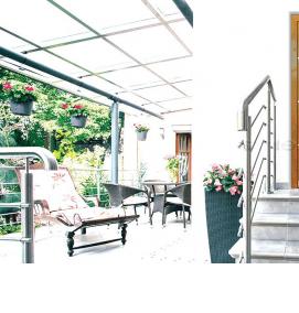 Входные двери в коттедж - вариант 4