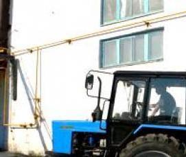 Вывоз мусора трактором с прицепом - вариант 3