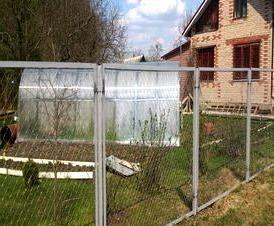 Из сетки рабицы - вид 2