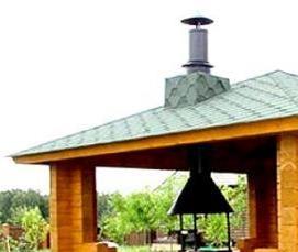 Закрытая беседка с барбекю из бруса - тип 2