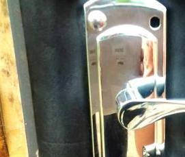 Замена личинки замка металлической двери - тип 3