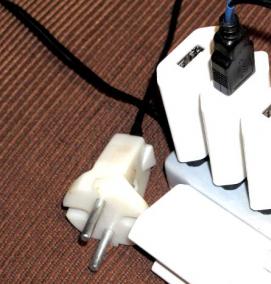 Зарядное устройство для шуруповерта - модель 2