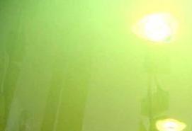 Зеркальный глянцевый натяжной потолок - вариант 3