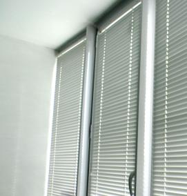 Жалюзи на магнитах на окна - модель 2