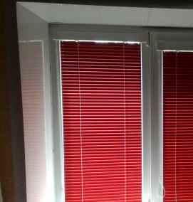 Жалюзи на окна синие - модель 1