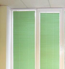 Жалюзи на окна синие - модель 2